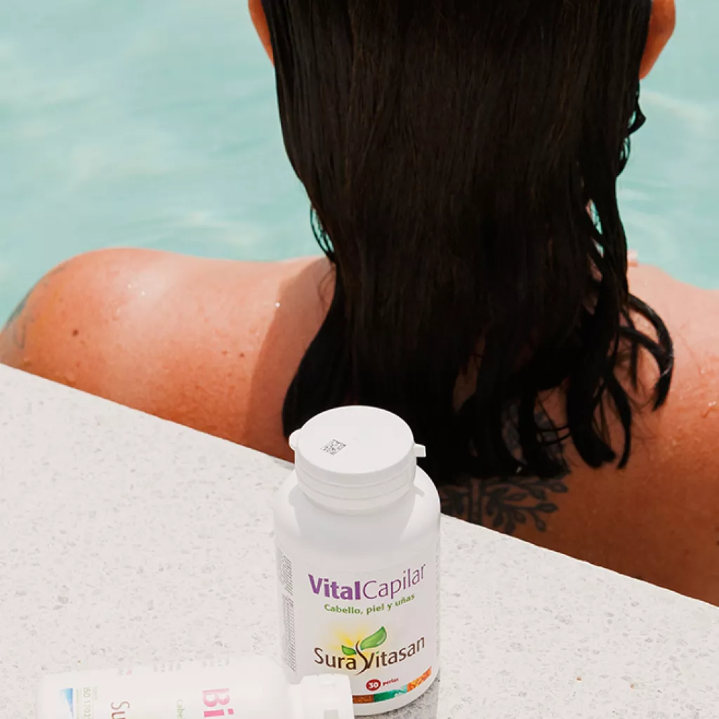 Envase de Vital Capilar fórmula para cabello y uñas Sura Vitasan
